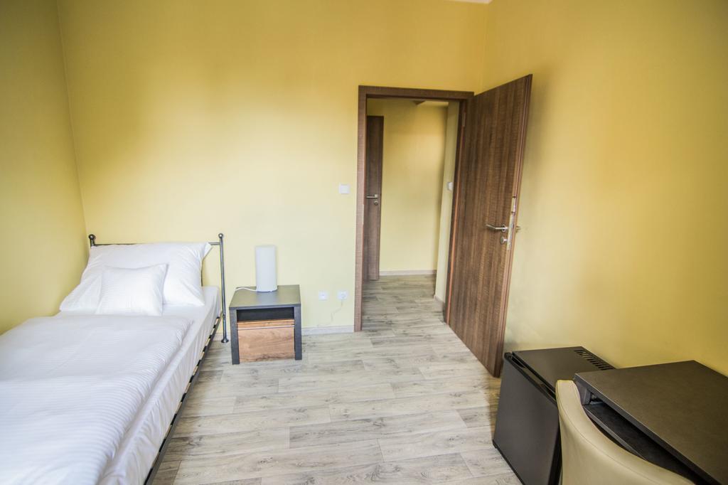 Pension Viktorin Poděbrady Exterior foto